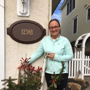 Meet your Posher, Diane